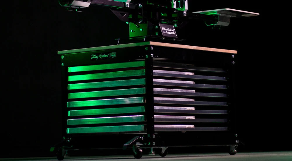 Carts, Screen Racks & Accessories